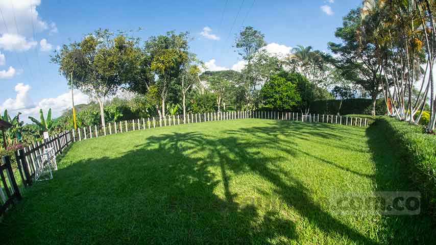 Finca Armenia Curuba Fincas en Quindío con piscina - Armenia Curuba
