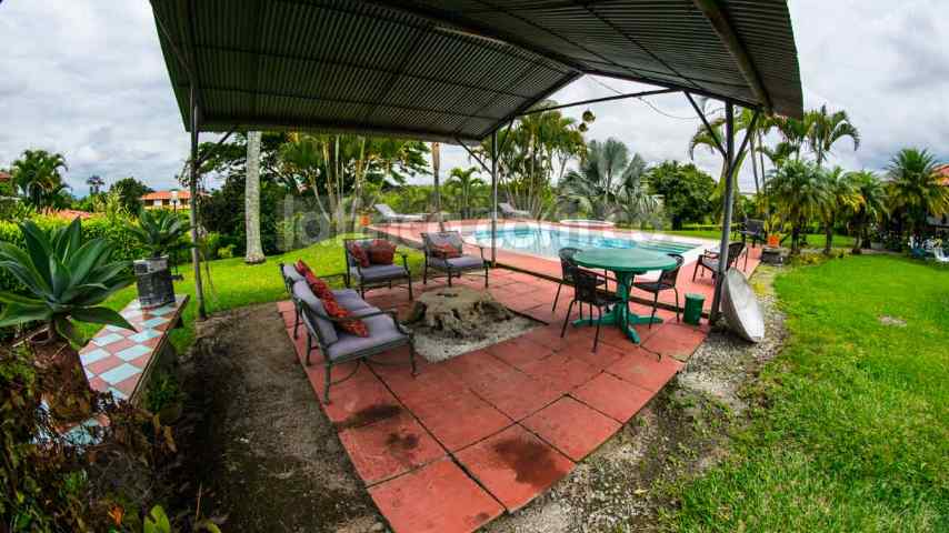 Finca Montenegro Castaño Alquiler de fincas en Quindío - Montenegro Castaño