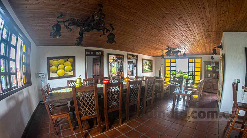 Finca Montenegro Orquídea Fincas en Quindío para familias - Montenegro Orquidea