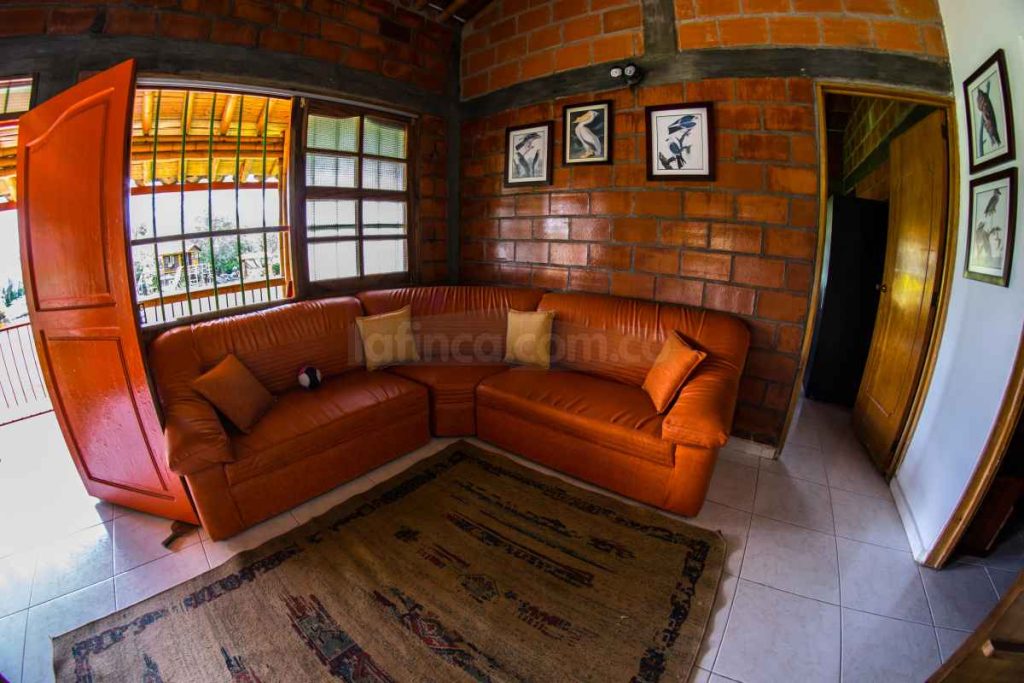 Fincas turísticas en Quindío para grupos grandes - Montenegro Pitaya