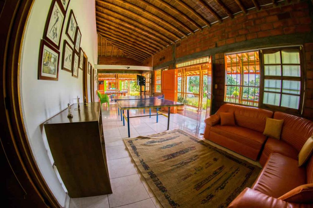 Fincas turísticas en Quindío para grupos grandes - Montenegro Pitaya