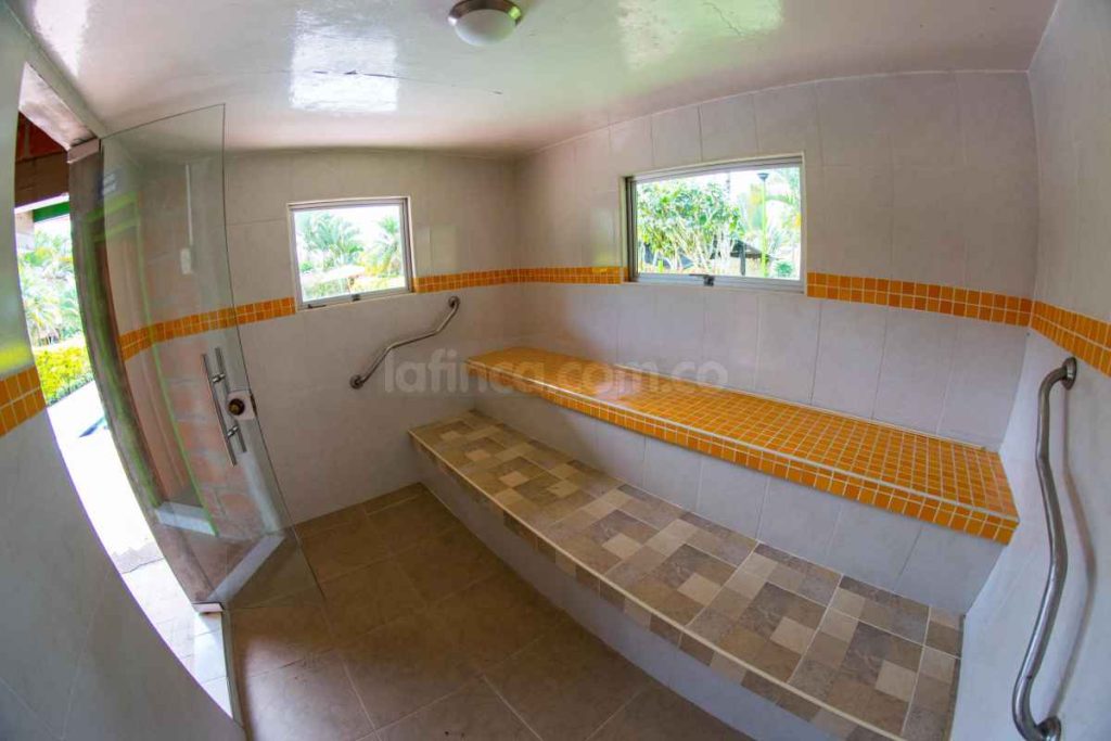 Fincas turísticas en Quindío para grupos grandes - Montenegro Pitaya