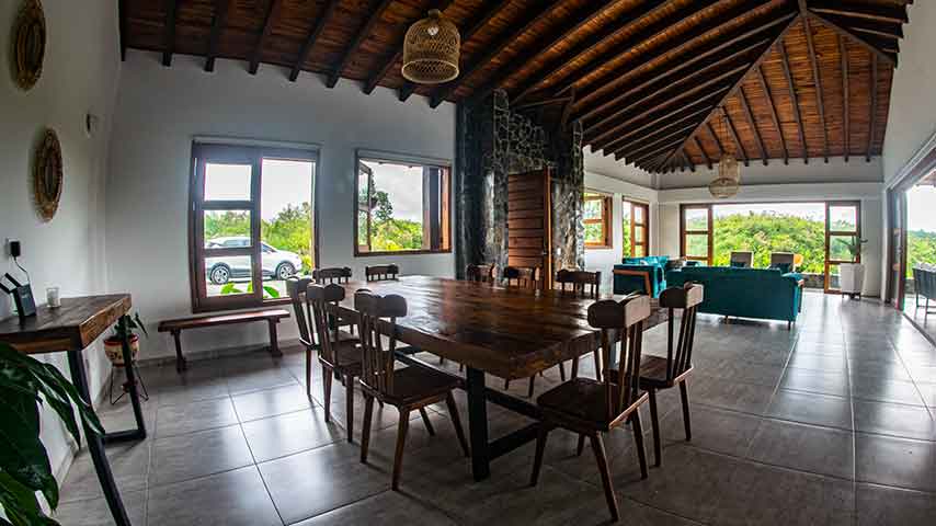 montenegro_flaboyanes_10 Alquiler de fincas en Quindío - Montenegro Flamboyan