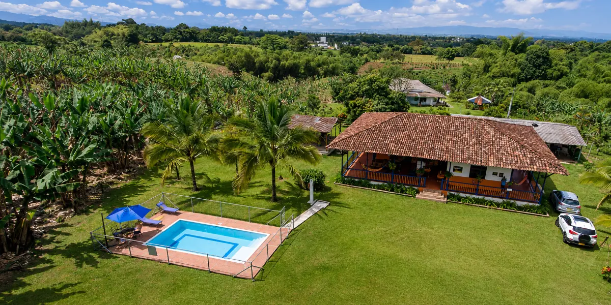 Fachada de Finca Calarcá Azalea en Calarcá, Quindío