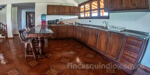 Zona social de Finca Tebaida Frambuesa en La Tebaida, Quindío, con ambiente campestre ambiente 2