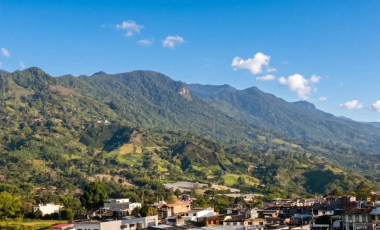 Paisaje natural de Calarca para contenidos de turismo en Calarca, Quindio y el Eje Cafetero