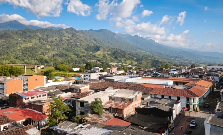 Paisaje natural de Calarca para contenidos de turismo en Calarca, Quindio y el Eje Cafetero
