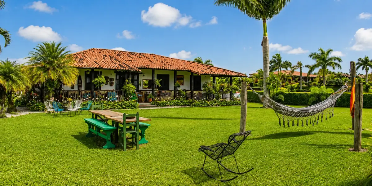 Fachada de Finca Montenegro Castaño en Montenegro, Quindío