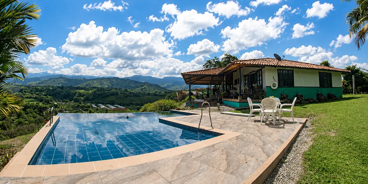 Fachada de Finca Armenia Guaduales en Armenia, Quindío
